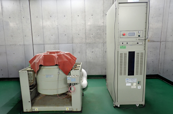 振動試験機